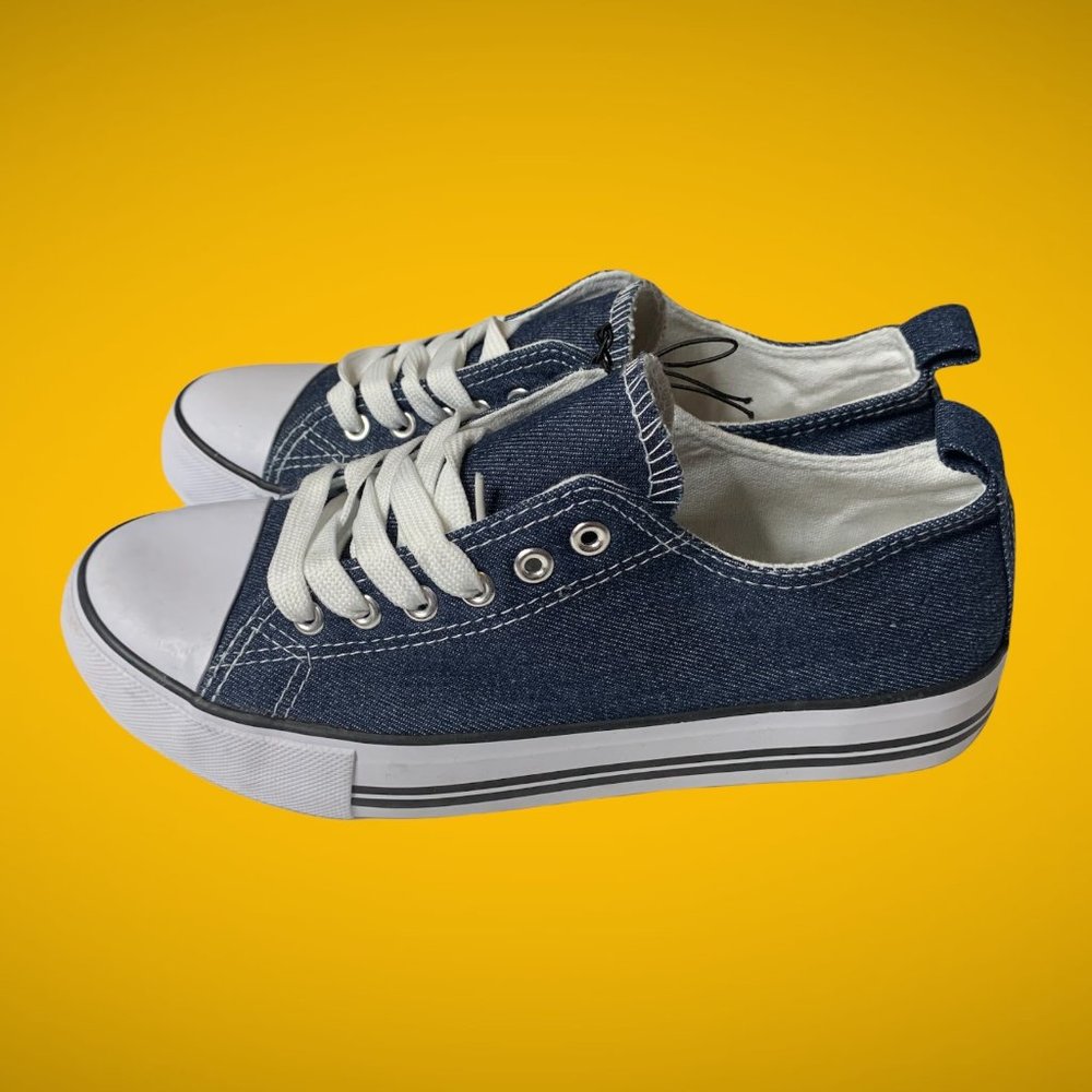 The Fashion Supply Women's Denim Shoes Size 8.5 NWT